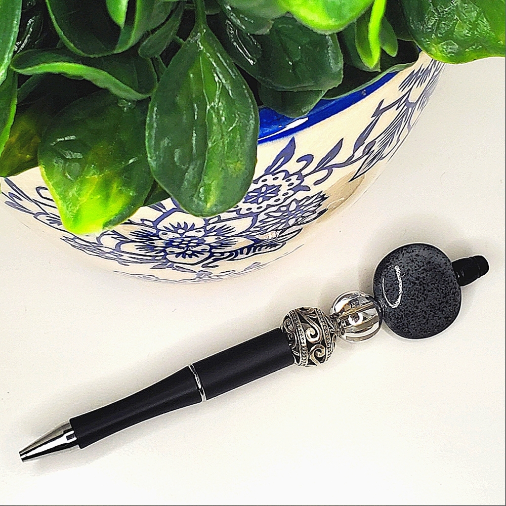 MIDNIGHT ELEGANCE BEADED PEN